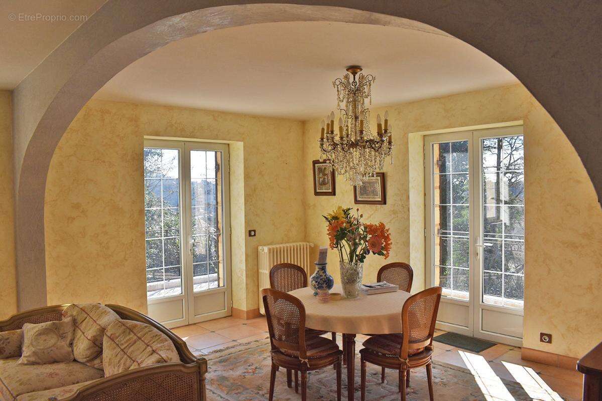 Maison à SARLAT-LA-CANEDA