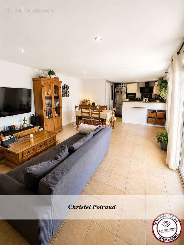 Maison 90 m² à Saint-Sulpice-Et-Cameyrac  - photo 4