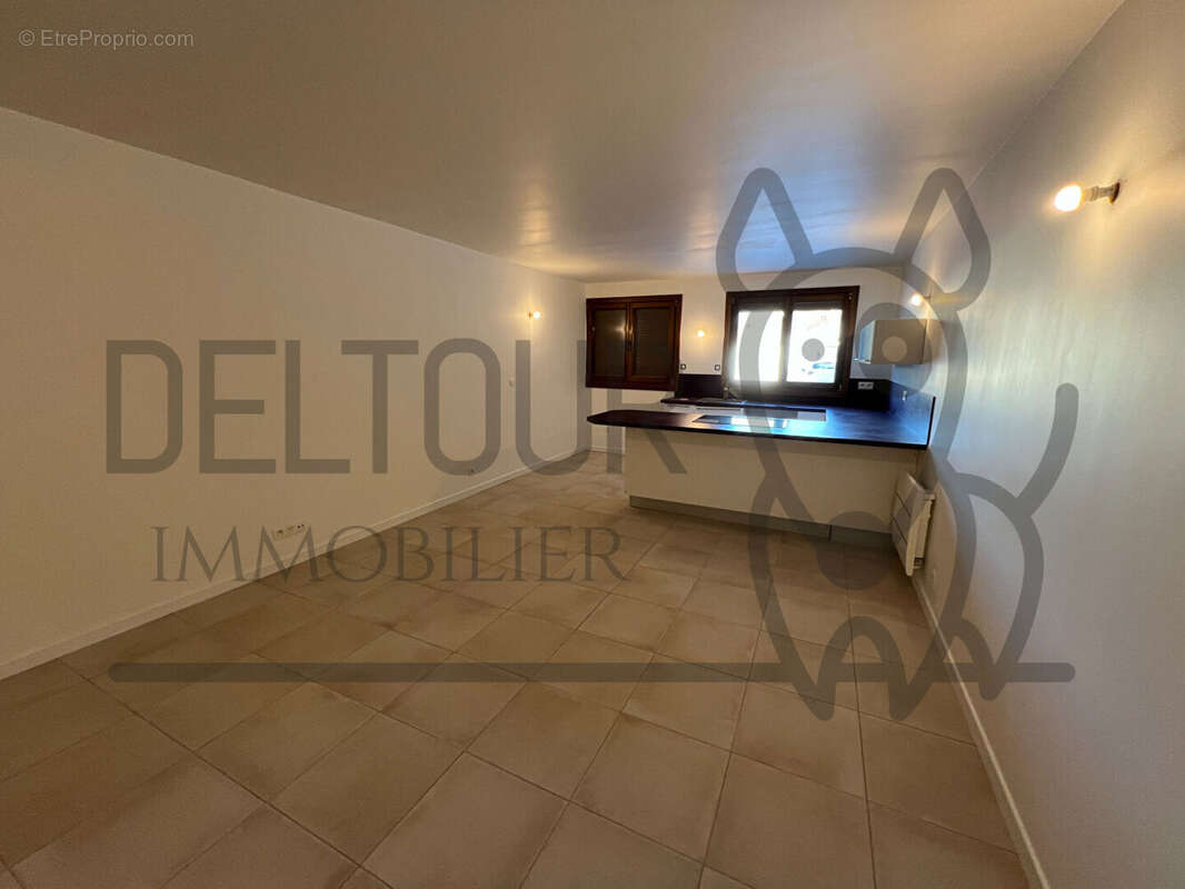 Appartement à COULOMMIERS