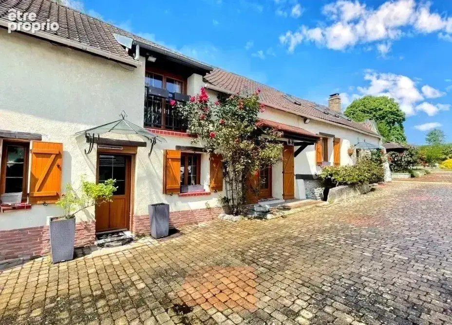 Maison 8 pièces 167 m² à vendre à Pacy-Sur-Eure (27120) - photo 1