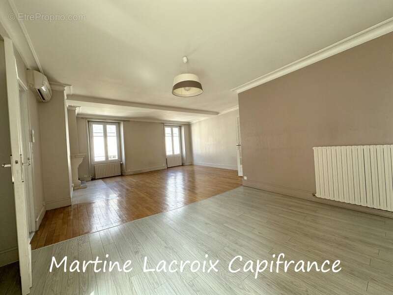 Appartement à LA FERTE-BERNARD