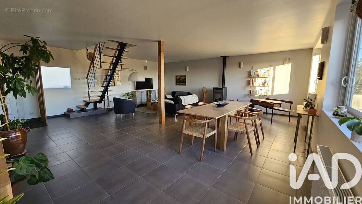Photo 1 - Maison à NOZAY