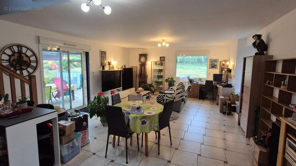 Maison Lanmeur 7 pièce(s) 179 m2 - photo 9