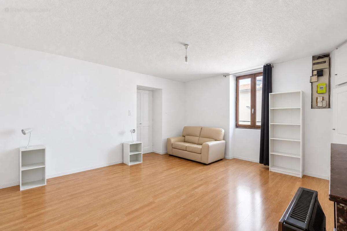 Appartement à RIVE-DE-GIER
