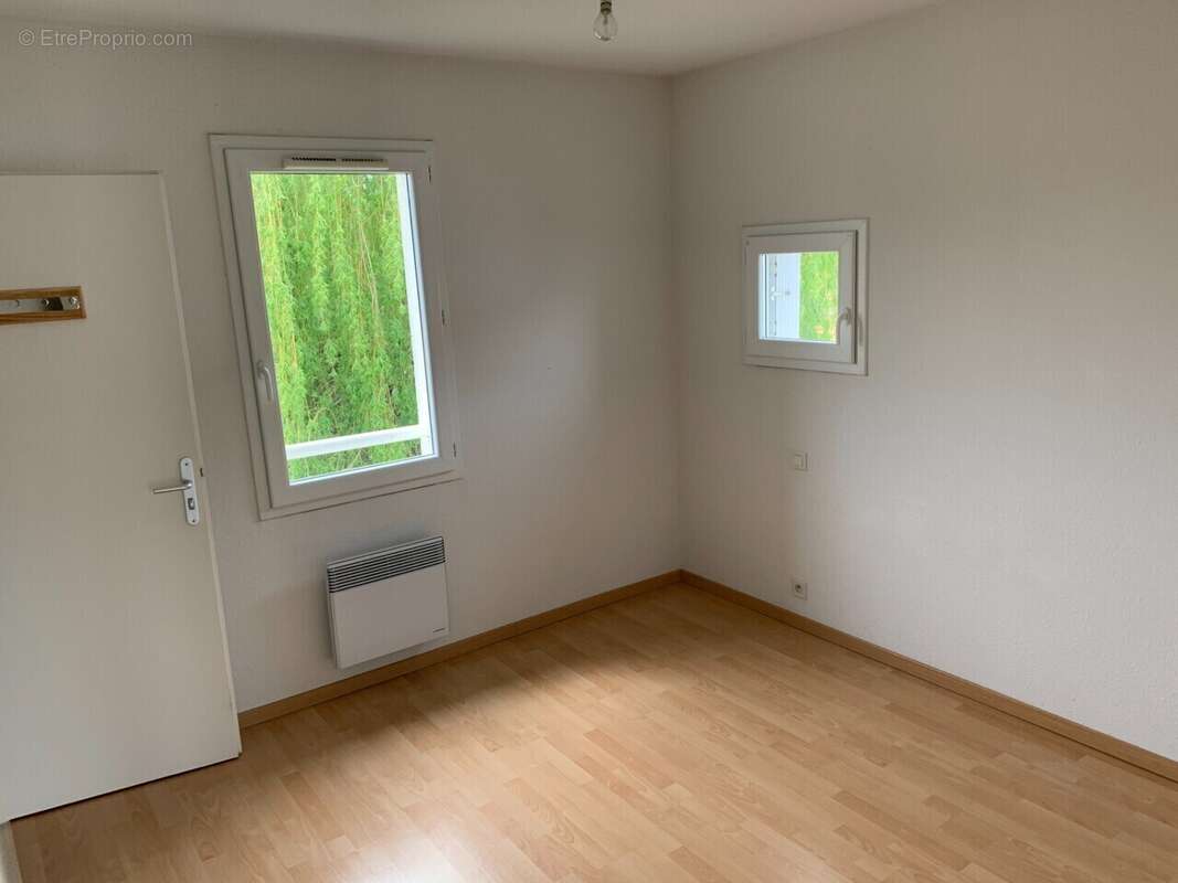 Appartement à OBJAT