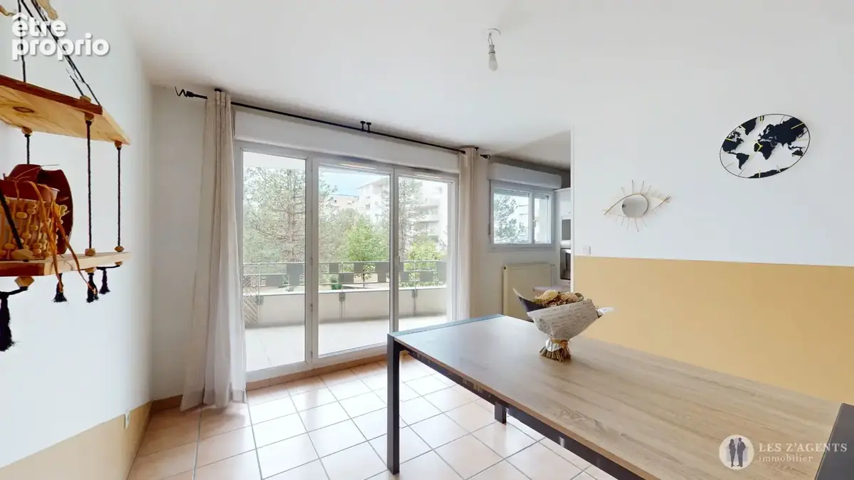 Appartement Grenoble T3 de 69 m2 avec terrasse + cave - photo 3