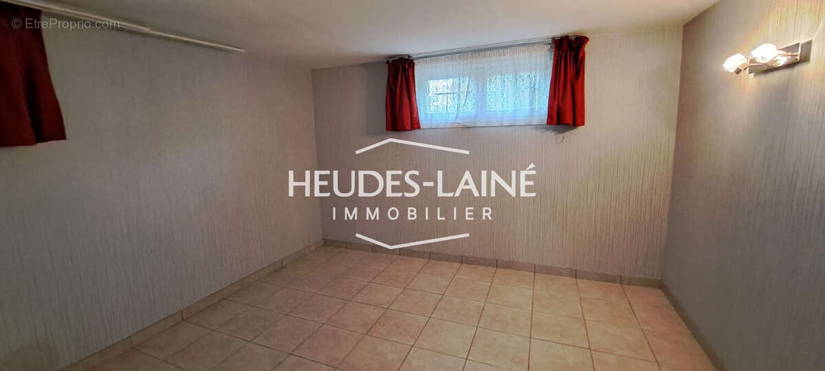 Maison à LE TEILLEUL