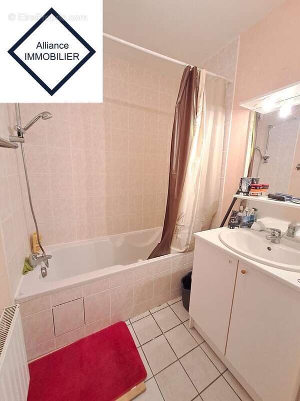 Appartement à MONTAUBAN-DE-BRETAGNE