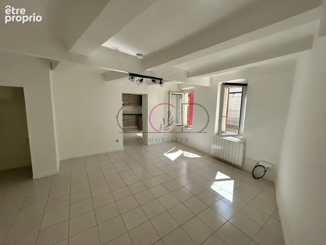 Maison de ville de 71 m2 avec cave exterieur de 40 m2 - photo 3
