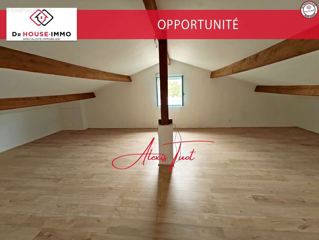 Maison à AMBARES-ET-LAGRAVE