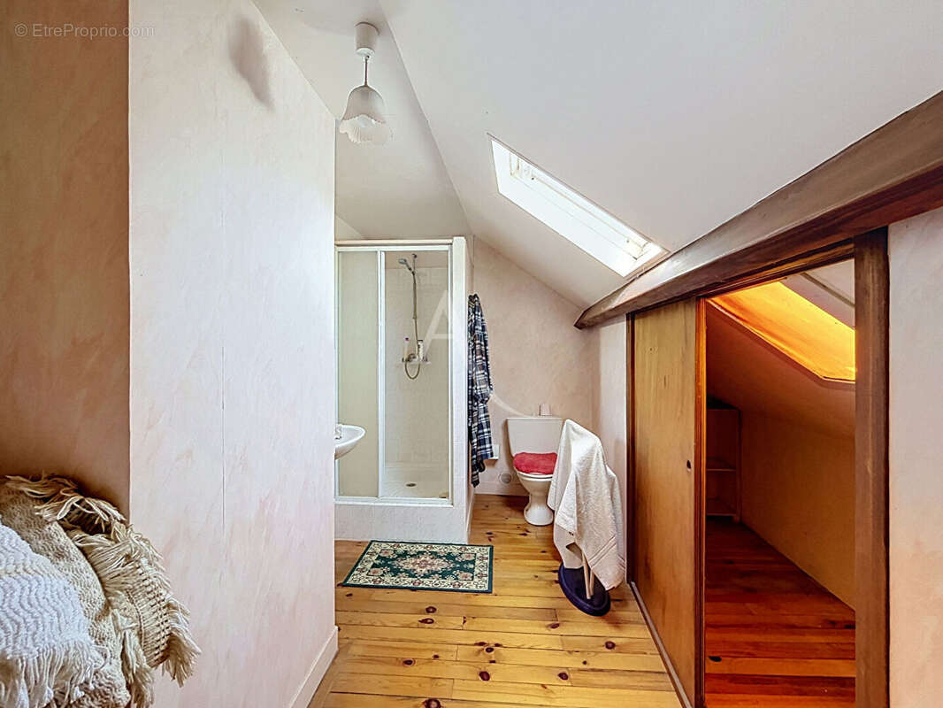 Maison 7 pièces Faubourg - 5 chambres - cours - photo 17