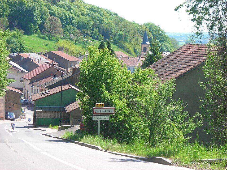 Terrain à GUERTING