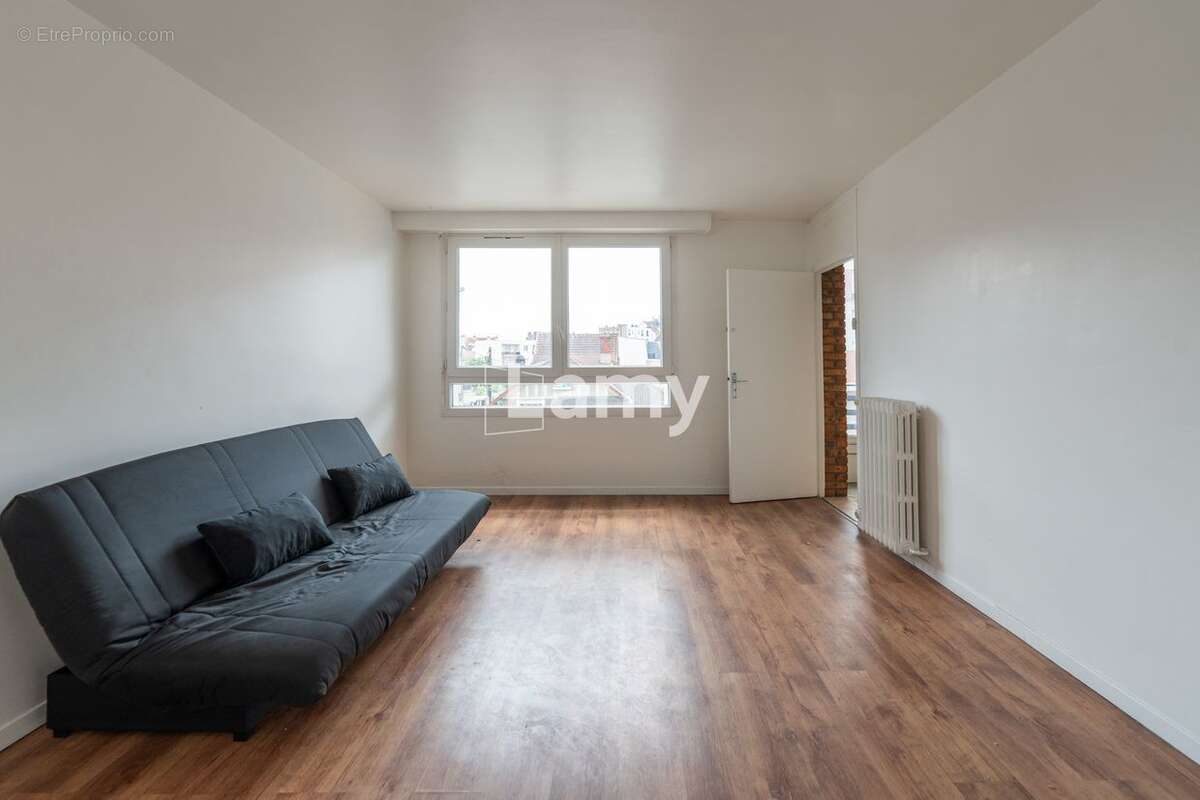 Appartement à LIVRY-GARGAN