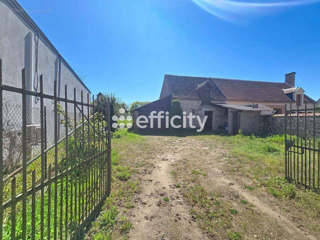 Maison à CHABRIS