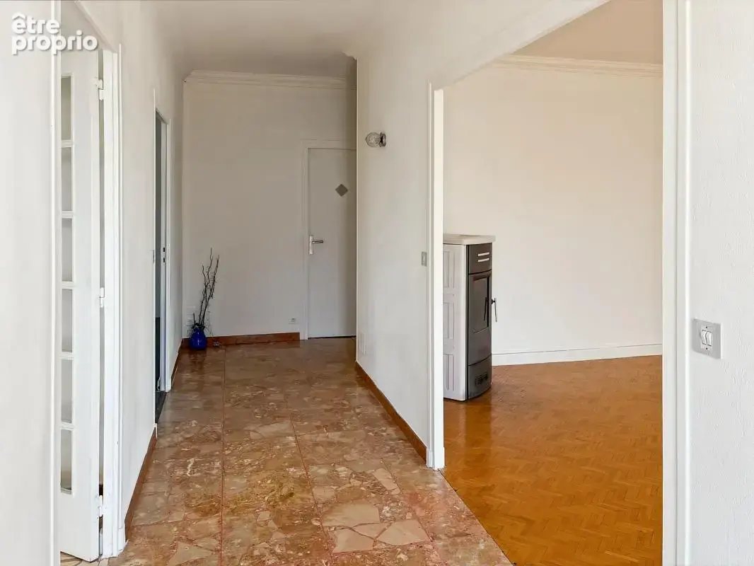 Coup de cœur à Guilherand-Granges – Appartement T4 de 103 m² + 39m² de comble aménageable avec balcon & jardin - photo 5