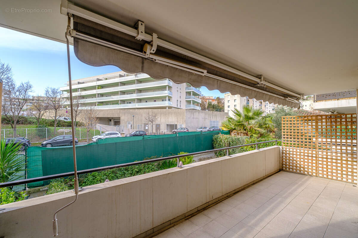 Appartement à MARSEILLE-12E