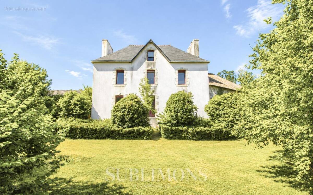 Maison à QUIMPERLE