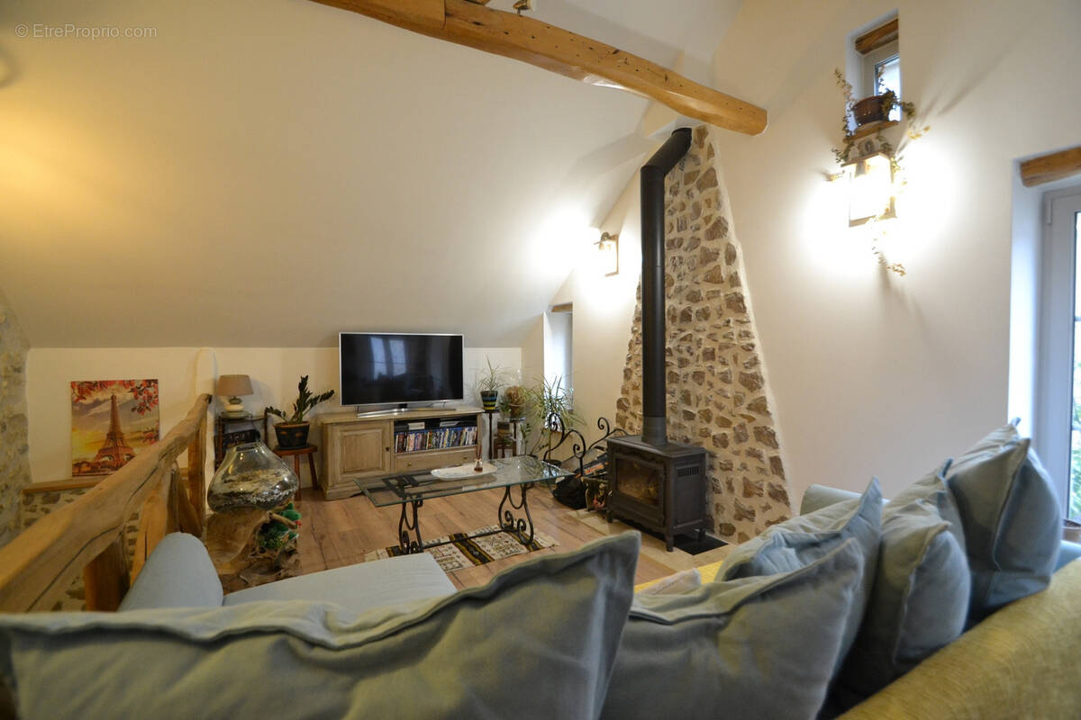 Maison à MARLY-LA-VILLE