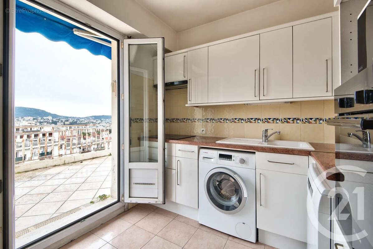 Appartement à NICE