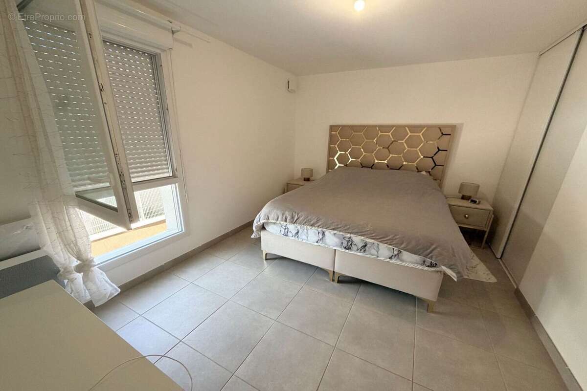Appartement à ROGNAC
