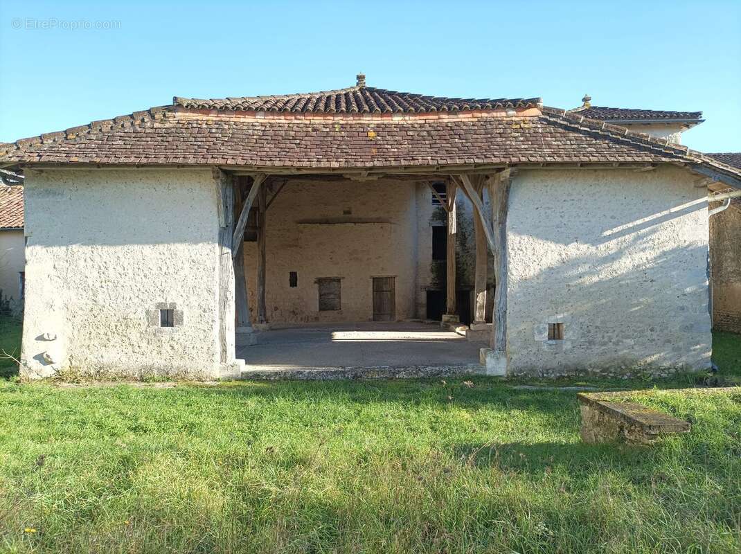 Appartement à GURAT