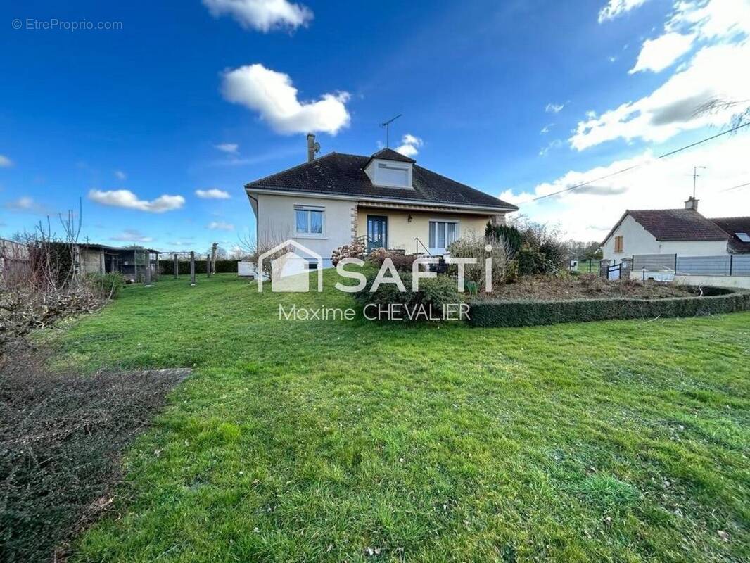 Photo 1 - Maison à LA CHATRE