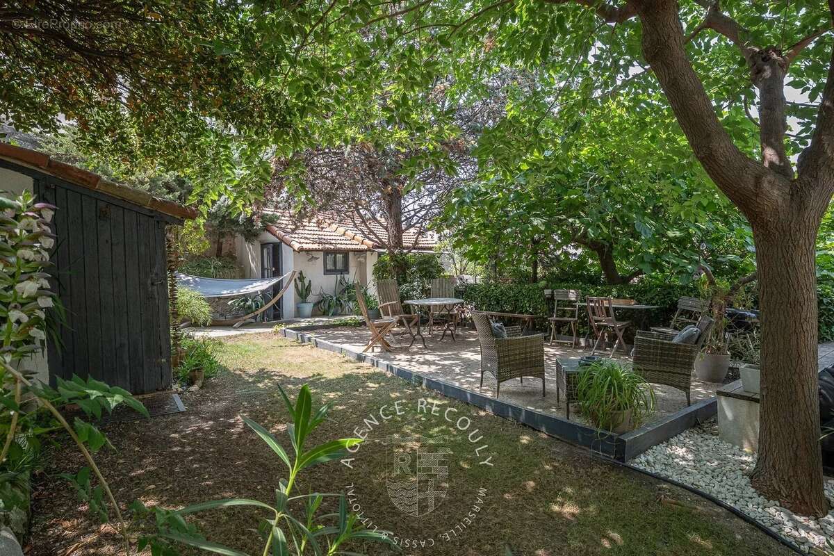 Maison à MARSEILLE-7E