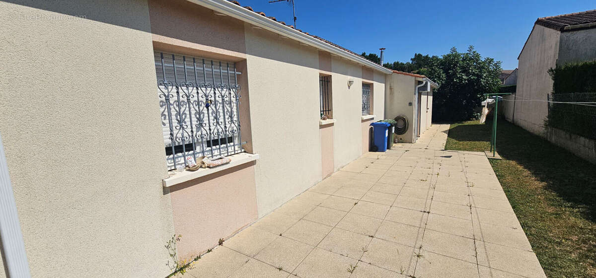 Maison saintes - photo 2