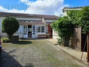 Maison à CAUDECOSTE