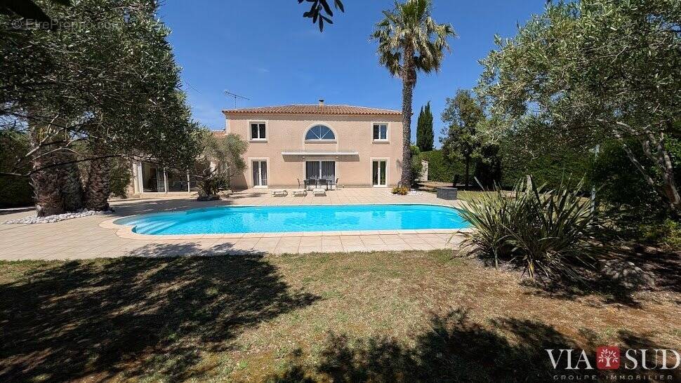 Maison à MONTADY