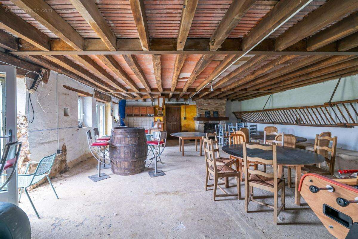 Maison à SAINT-JEAN-D'ASSE