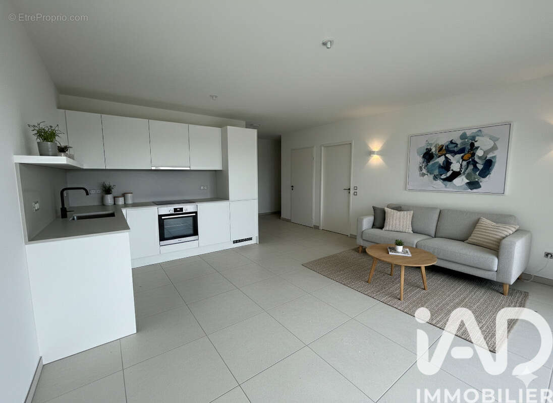 Appartement 85 m² à Valergues  - photo 2
