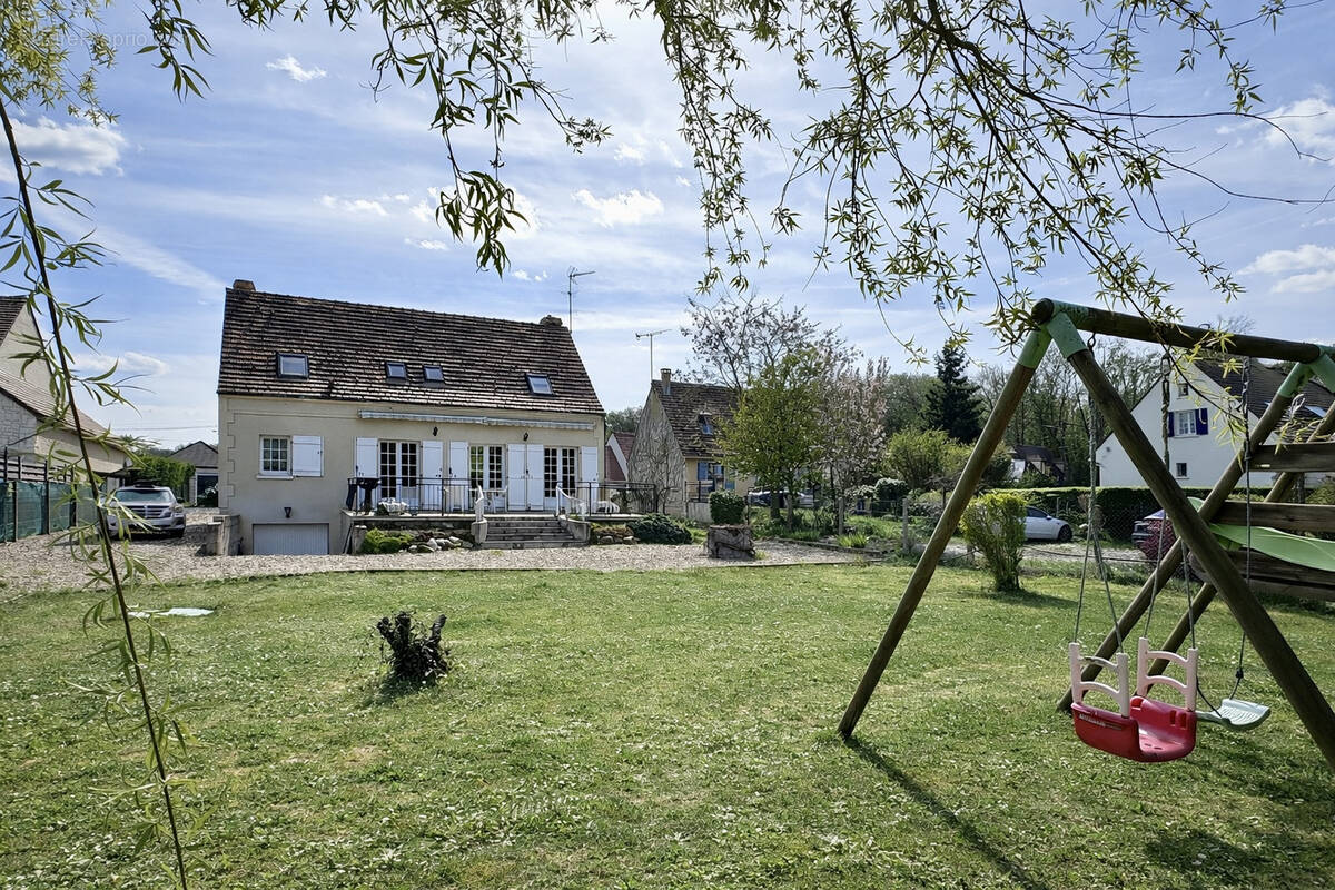 Maison à SENLIS