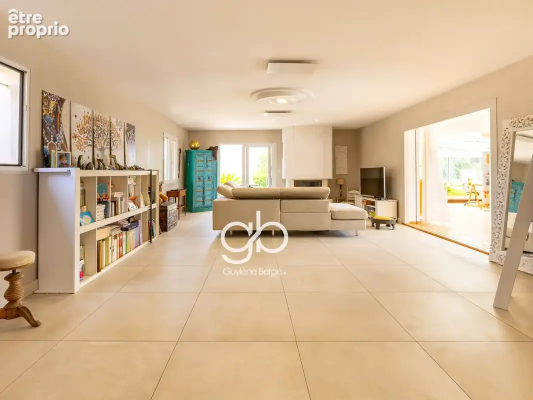 Villa PMR 4 chambres - Vue dégagée, piscine, jacuzzi - photo 6