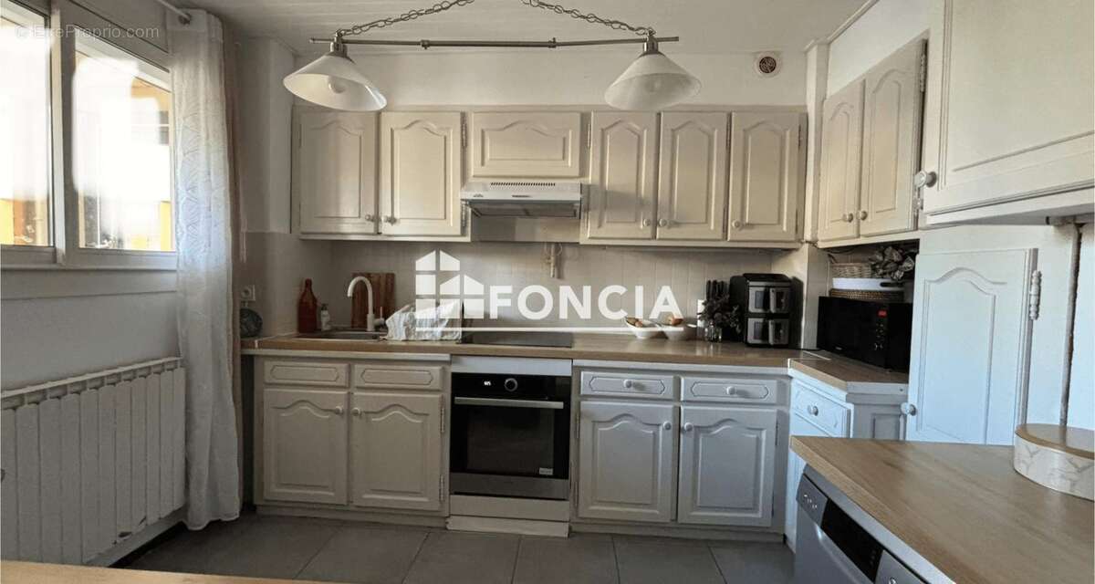 Appartement à HYERES