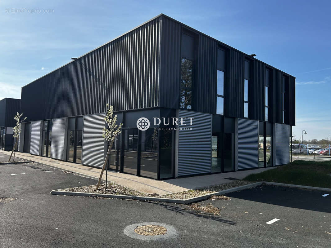 Commerce à SAINTE-FLORENCE