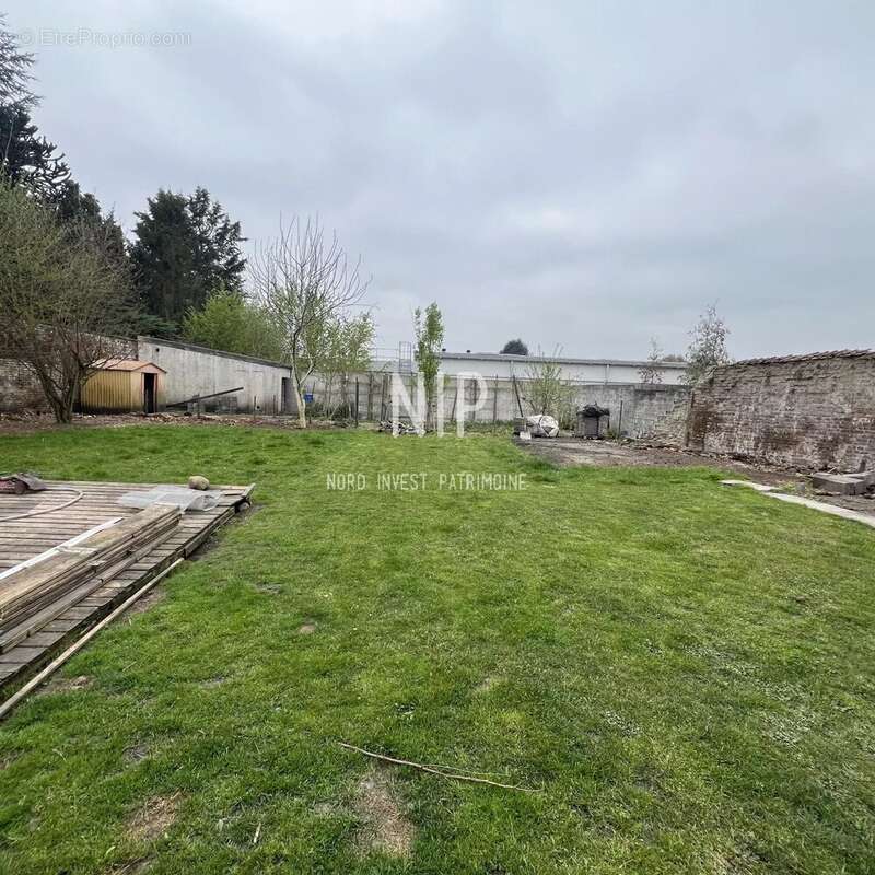 Maison à SAINT-AMAND-LES-EAUX