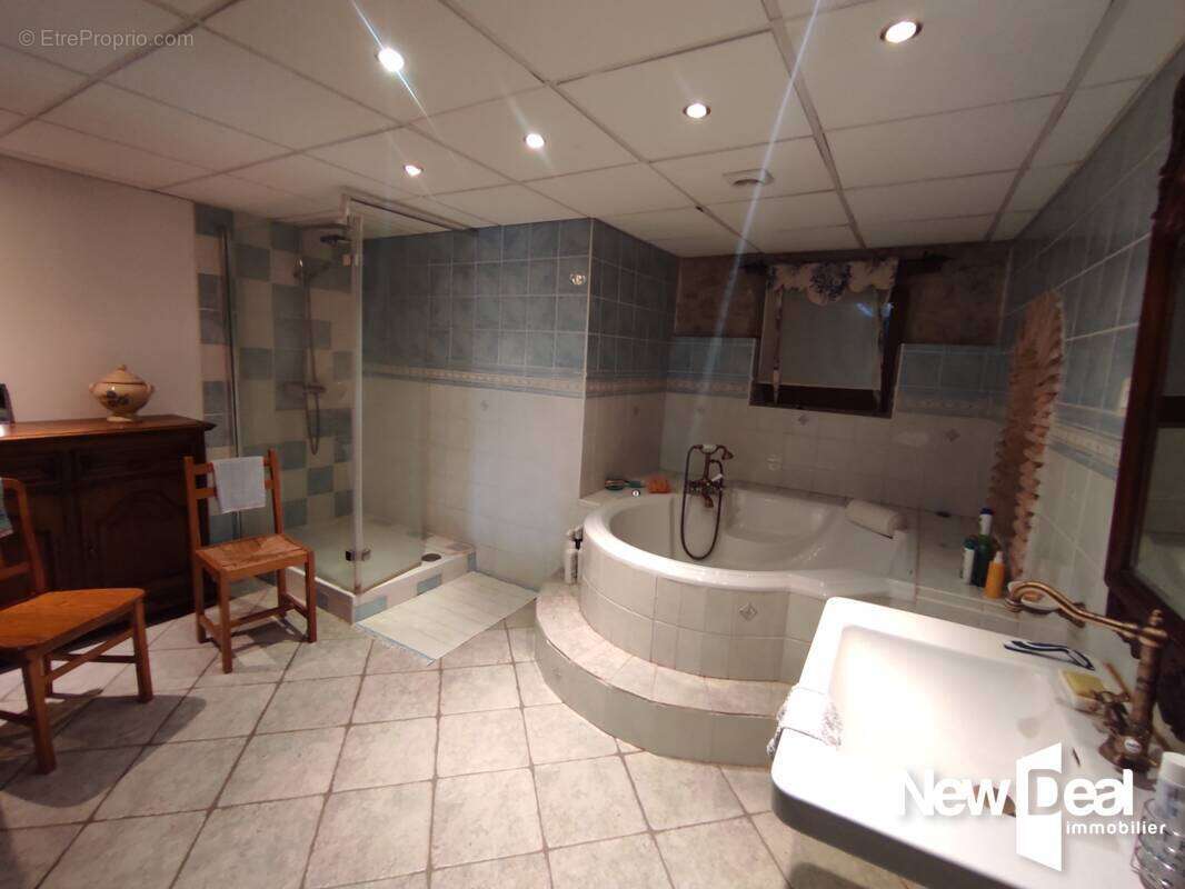 Maison à PINEL-HAUTERIVE