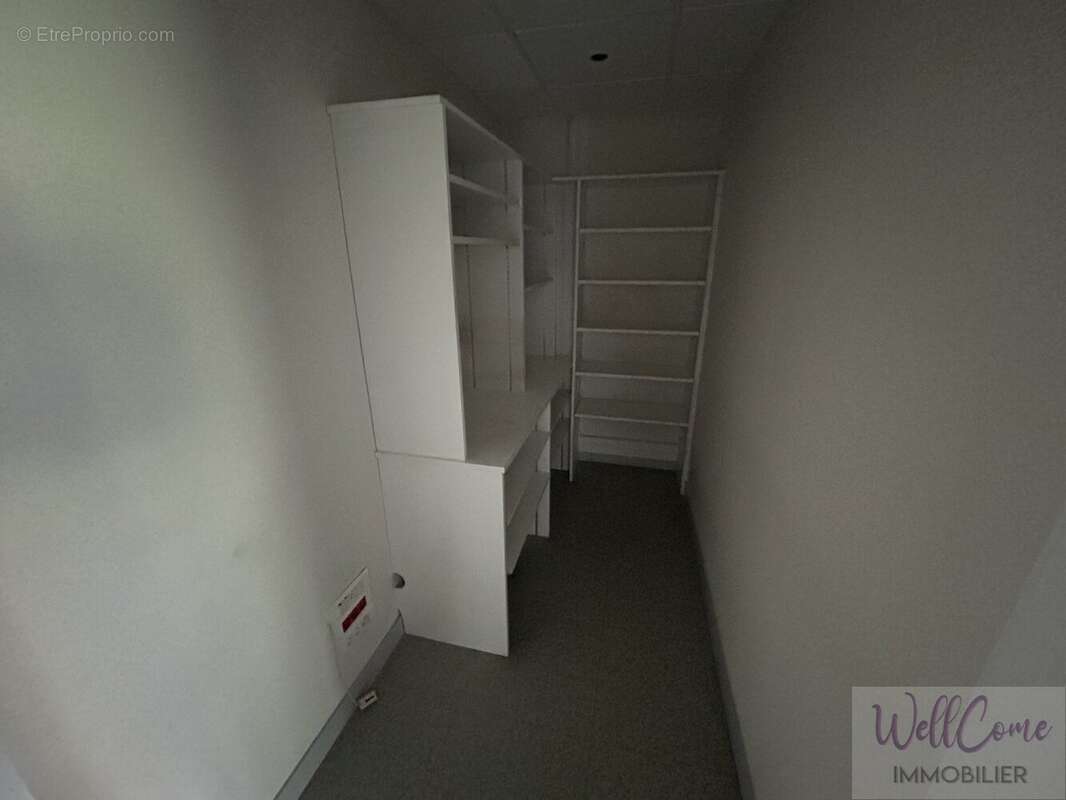 Commerce à SAINT-JEAN-DE-MAURIENNE