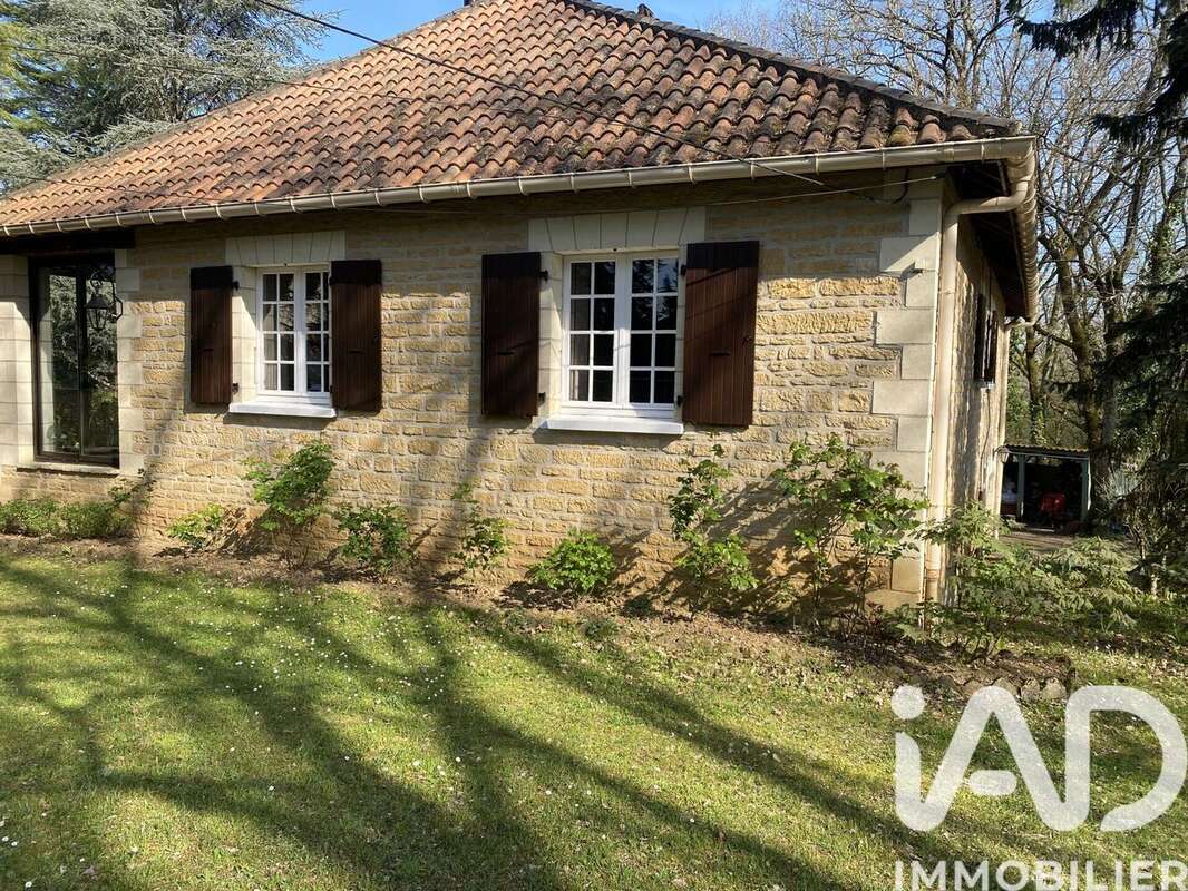 Photo 4 - Maison à CENAC-ET-SAINT-JULIEN