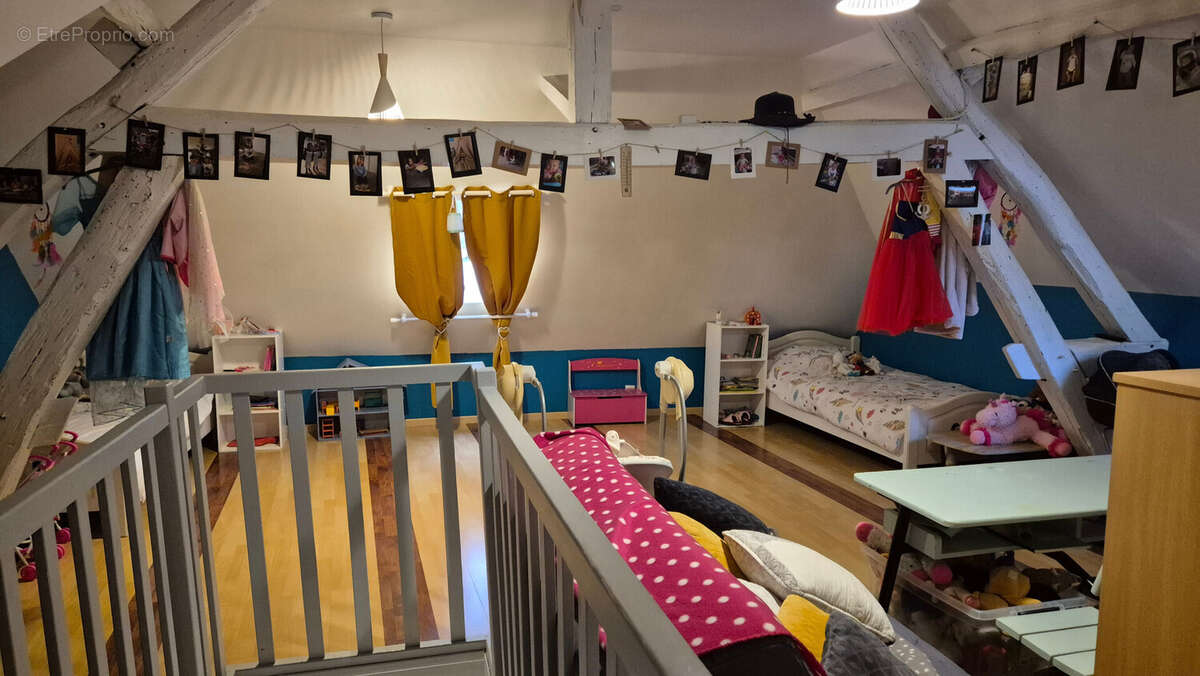 Maison à FRONTENARD