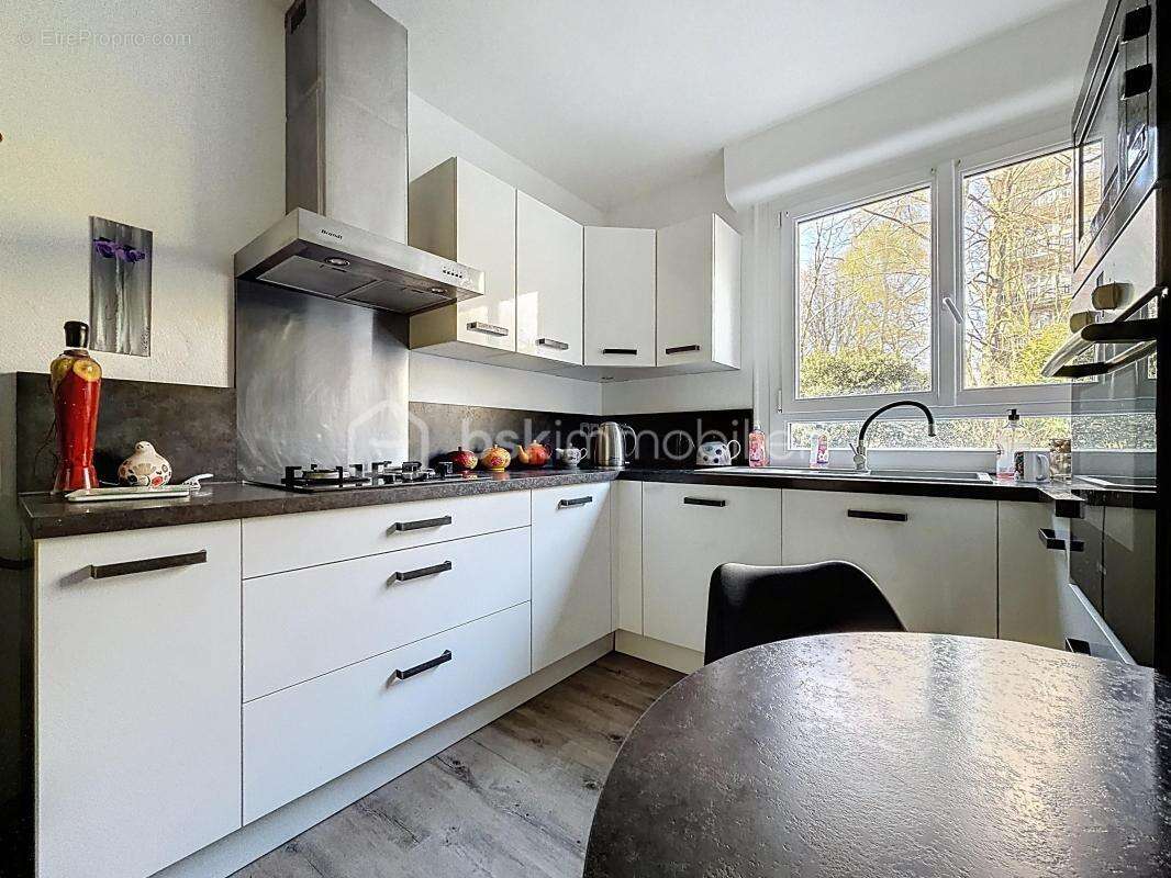 Appartement à HEROUVILLE-SAINT-CLAIR