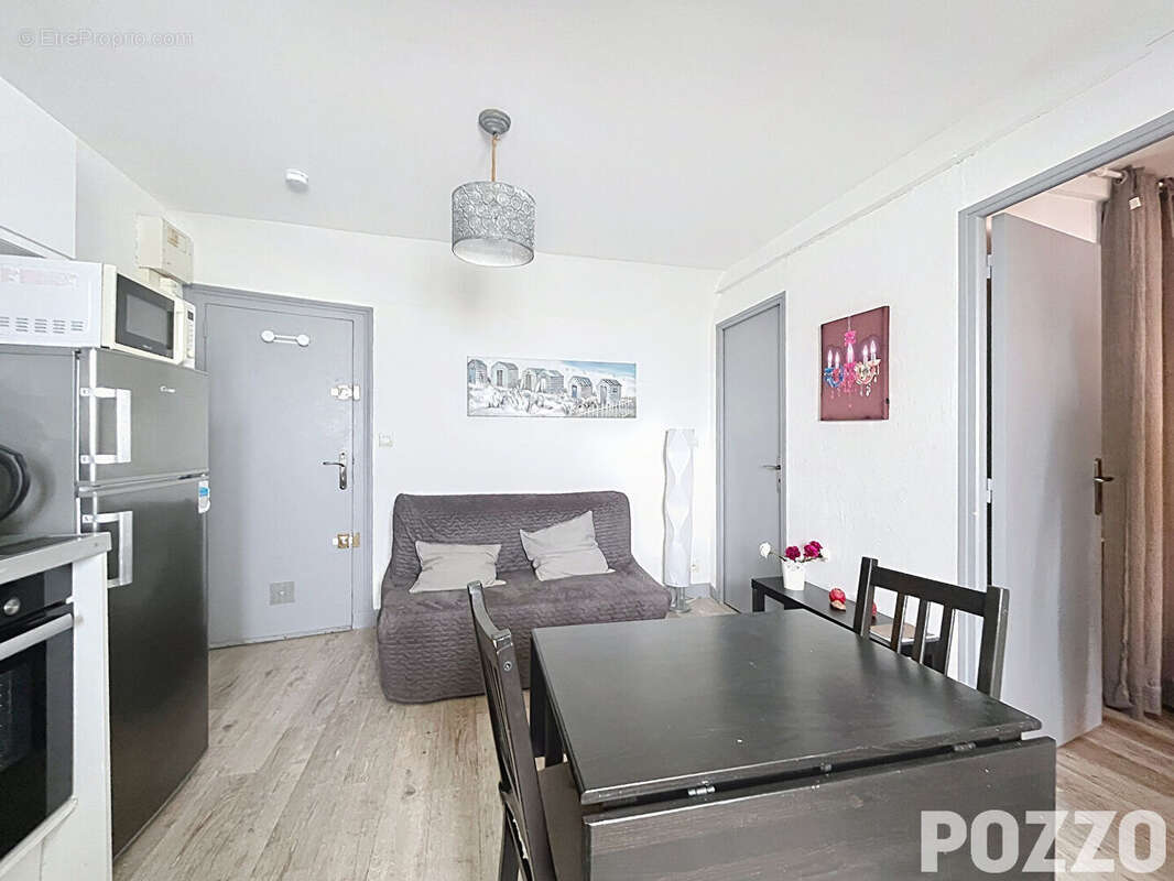 A Vendre  Appartement  2 pièce(s)   Vue mer LUC SUR MER  (14530) - photo 6