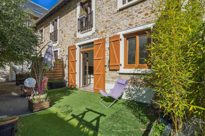 Appartement à EPINAY-SUR-ORGE