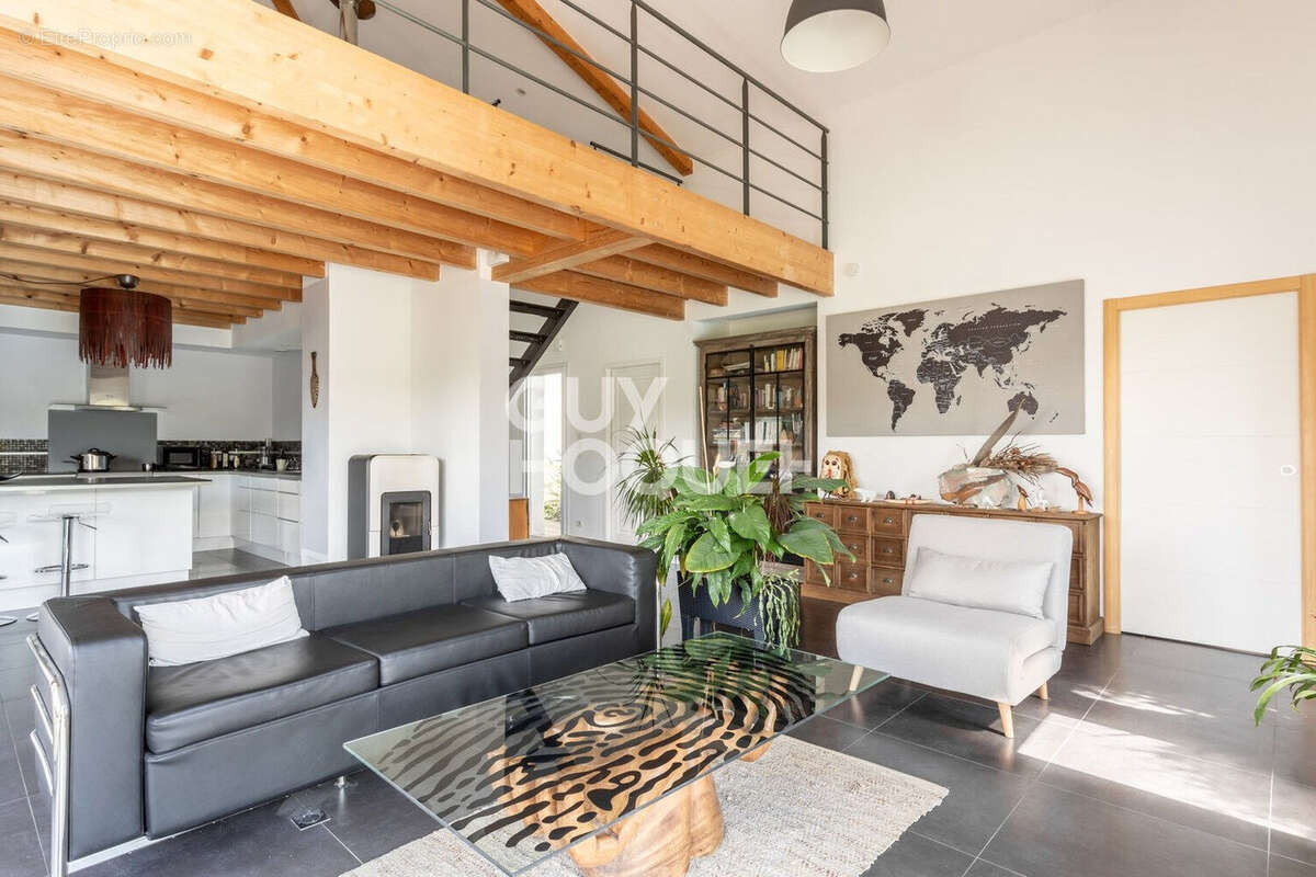 Maison à PARENTIS-EN-BORN