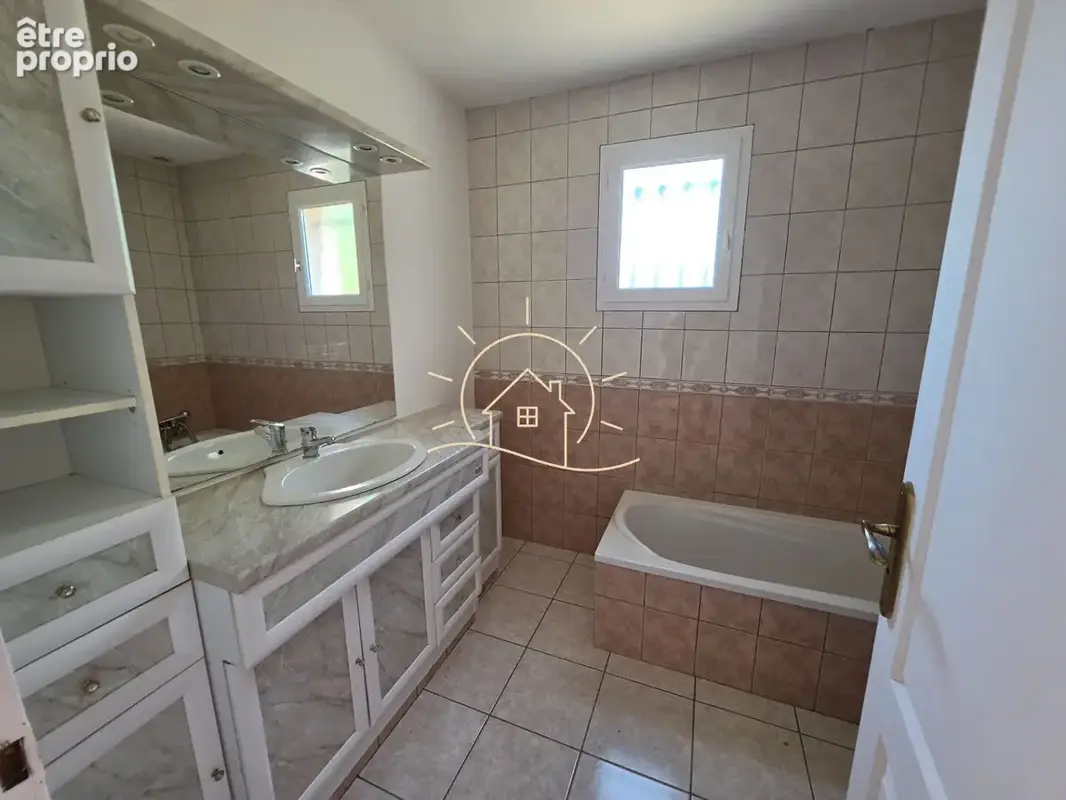 Maison de plain pied avec grand terrain ruoms sud ardeche - photo 10