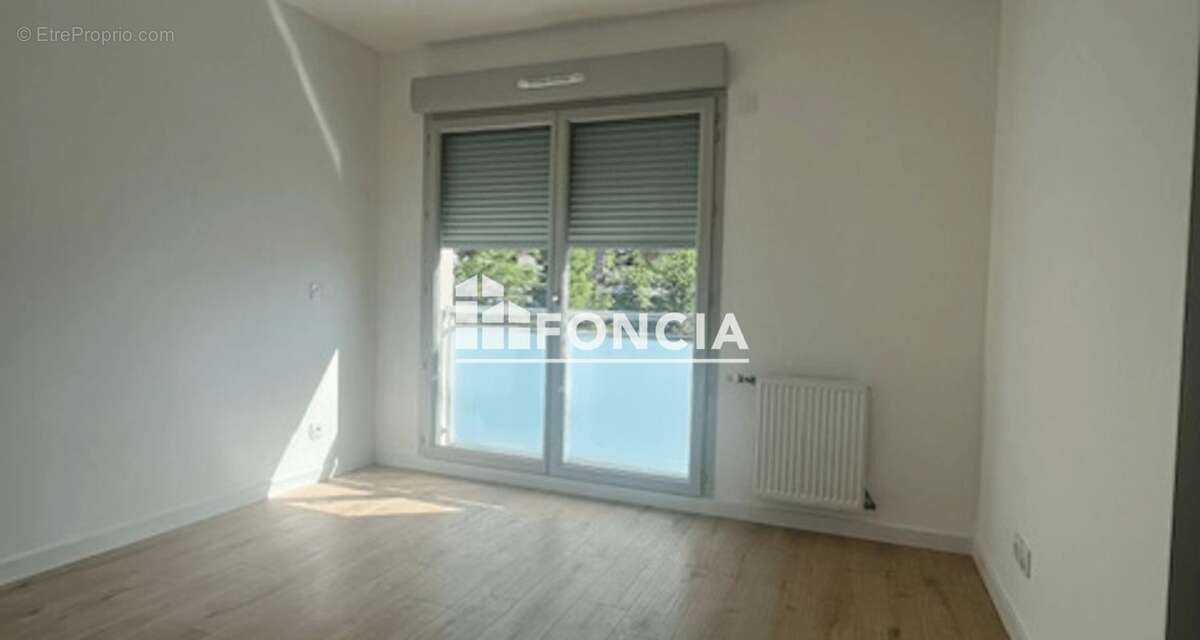 Appartement à RILLIEUX-LA-PAPE