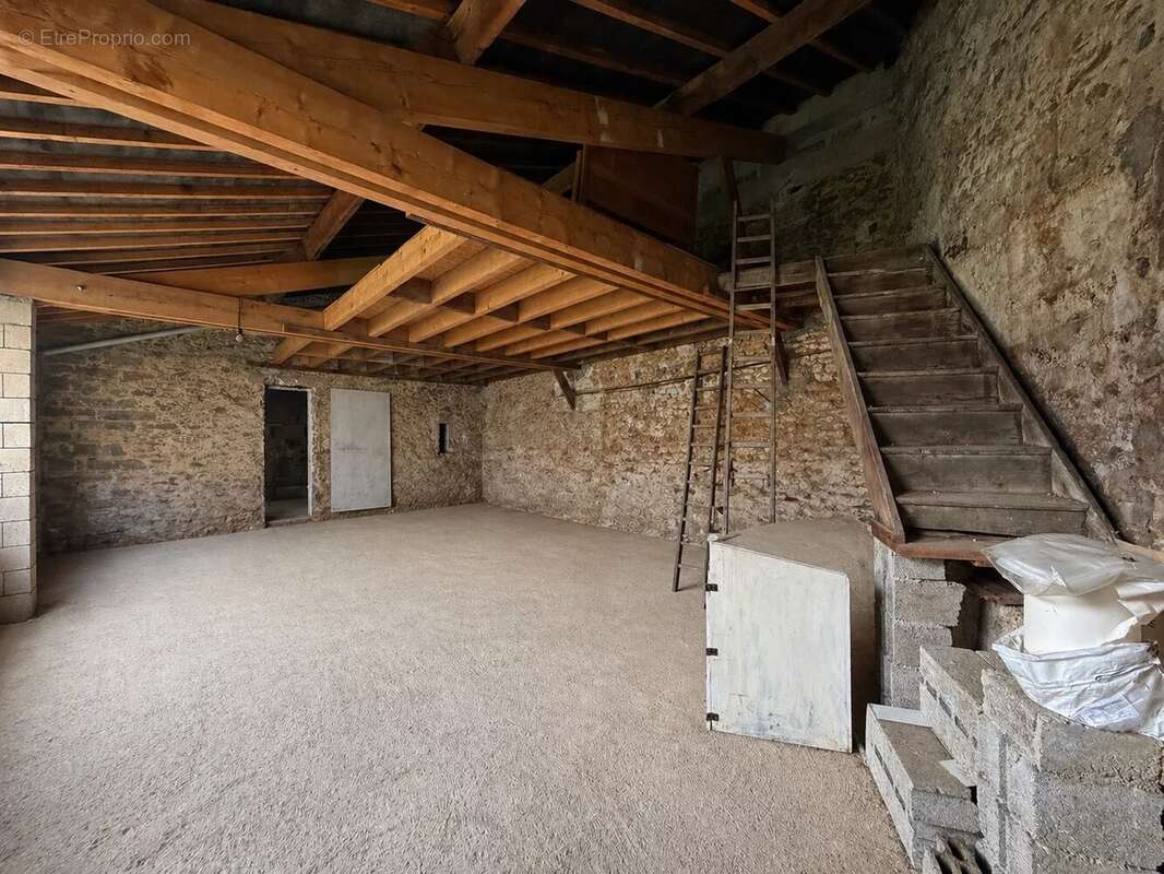 Maison à FONTENAY-TRESIGNY
