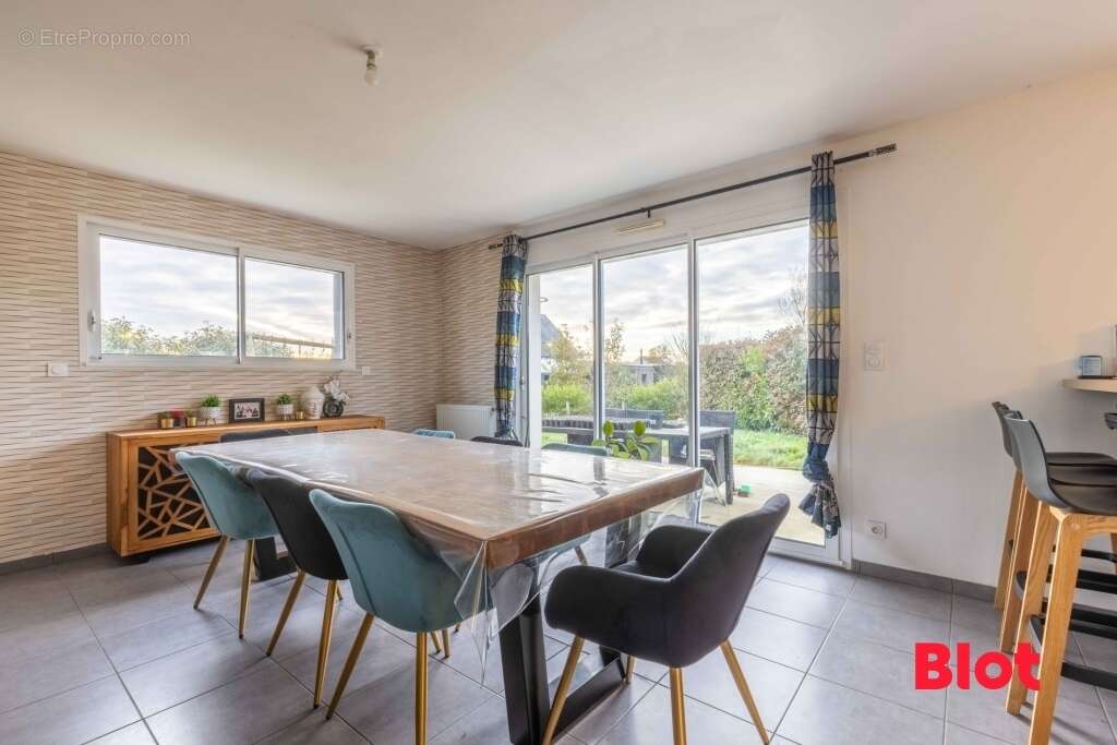 Maison à CHATEAUBOURG