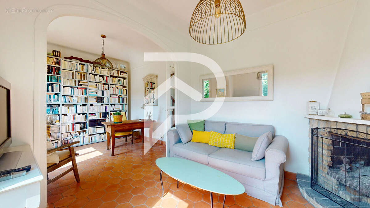 Maison à MAREIL-MARLY